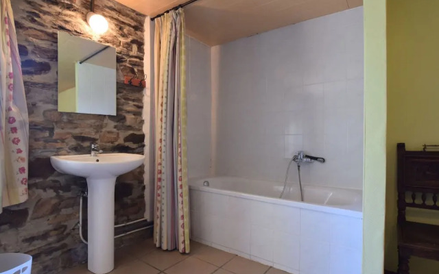 Authentic Holiday Home in Gouvy near Forest