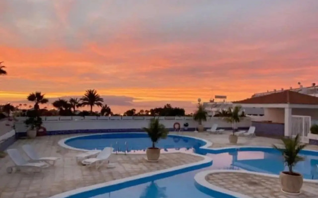 BuenaVista Romantic Bungalow in Costa Adeje