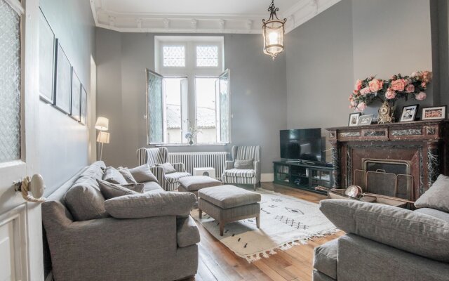 Chateau Terre Blanche