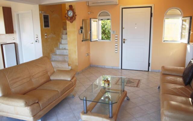 Schinias Bright Spacious Maisonette-panoramic View