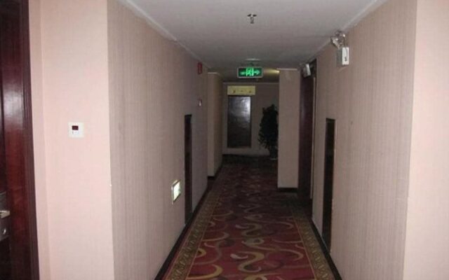 Yi Wu Bai Rui Hotel