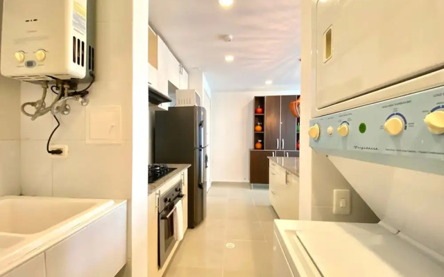 w Impeccable 2BR w Charming Balcony in CTG