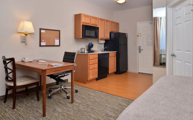 Candlewood Suites I-26 at Northwoods Mall by IHG