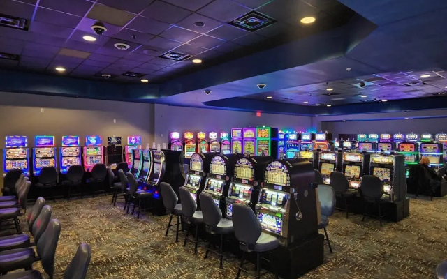 Wild Rose Casino & Hotel Emmetsburg