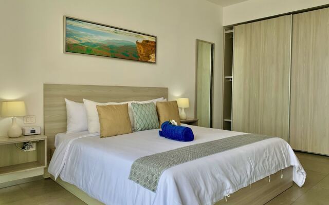 Gorgeous Apartments in the City by Select