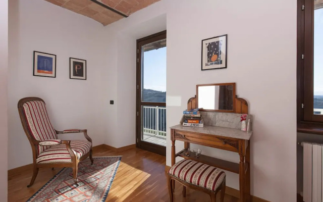 The Grape Pergola House