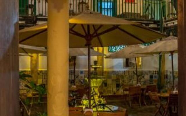 Mansion Hostel
