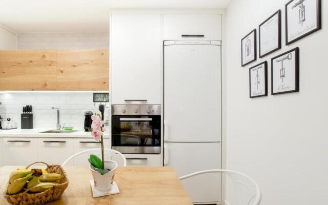 19th Century Luxury Maisonette in the Center