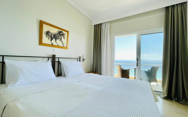 Afitos Apartments & Studios