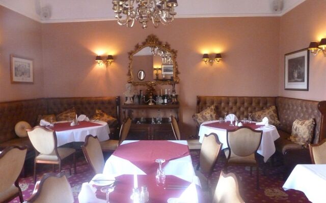 Shieldhill Castle Hotel