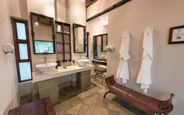 Shumbalala Game Lodge