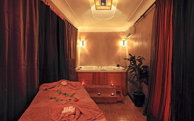 Riad Isis