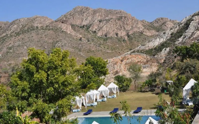 Aravali Silence Lakend Resorts & Adventures