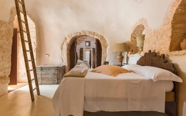 Trulli di Monte Reale