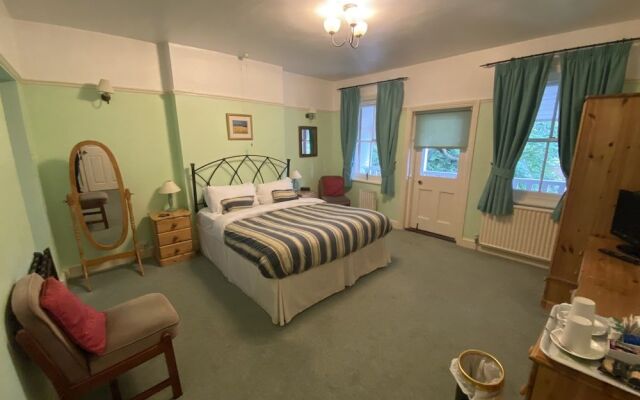 Pickwicks Guest House