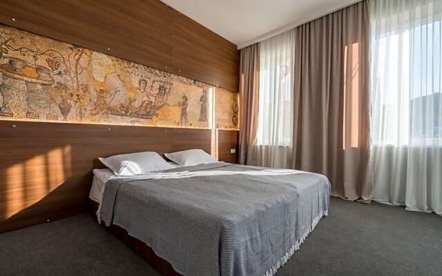 Hotel History • სასტუმრო ისტორია