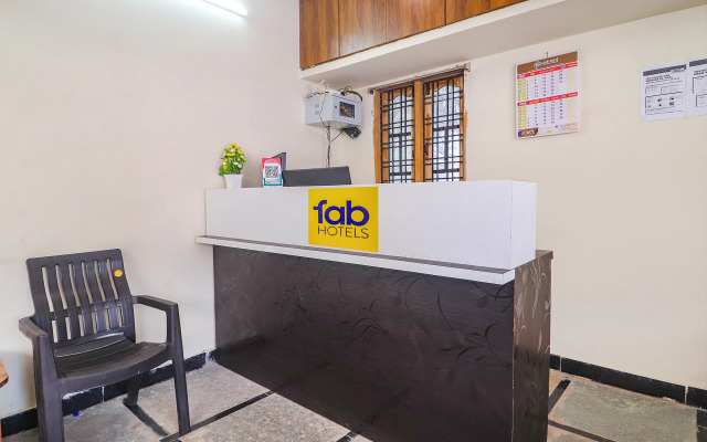 Fabexpress Simra Relax Inn