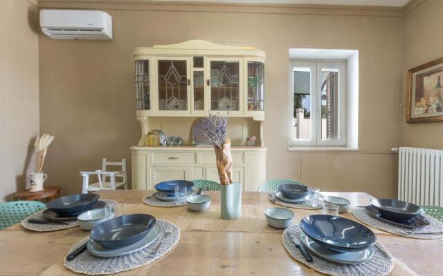 Villa Artesole by BarbarHouse