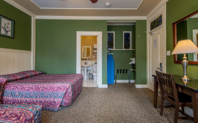 Grant Hotel