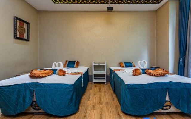Li Jing Hotel Mile