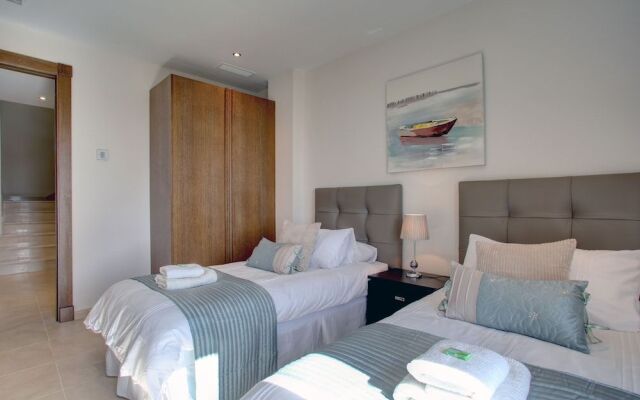 Villa Benahavis Hills Country Club & Spa