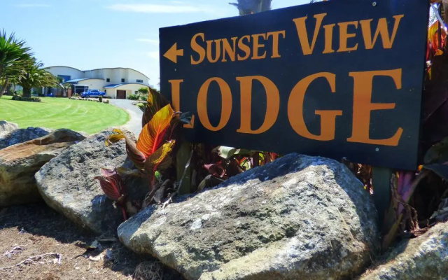 Sunset View Lodge