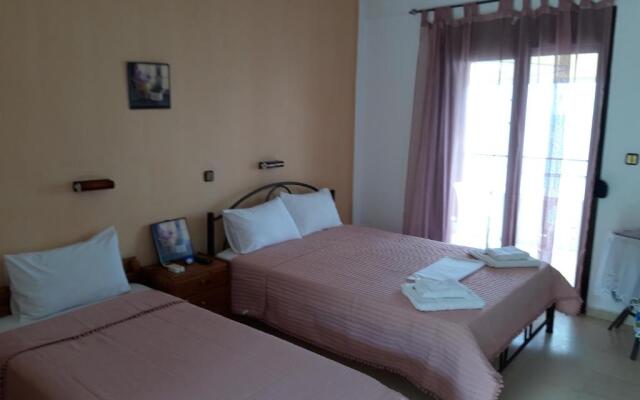 Alexiadis Apartments