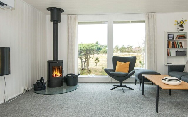 Sunlit Holiday Home in Fanø With Terrace