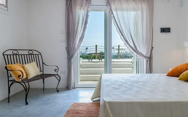 Torre Dell'Alto Mare