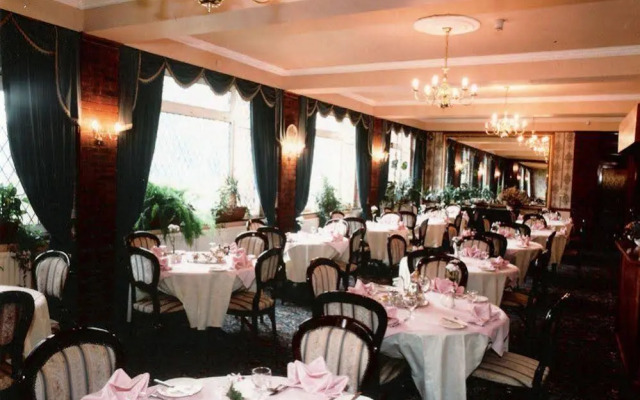 The Gate Hotel