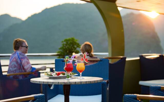 Maya Halong Cruises