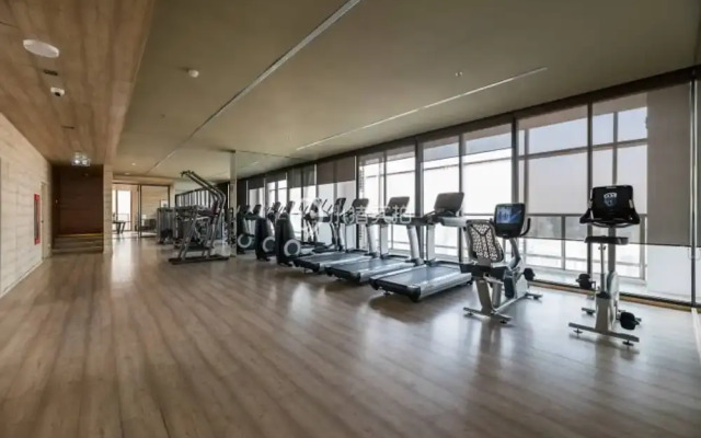 Price2 Space4, 500m Bts, Rooftop Pool, High Speed Wifi