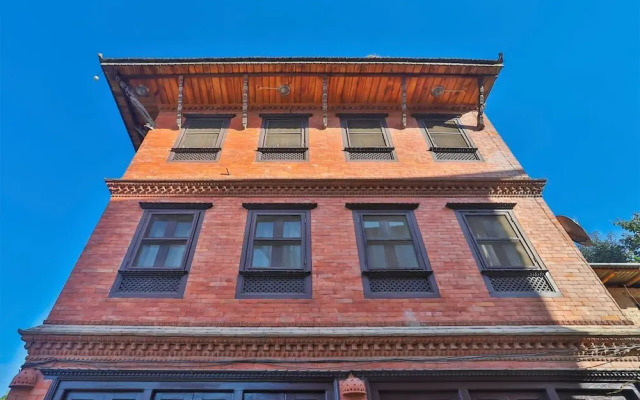 SPOT ON 743 The Nest