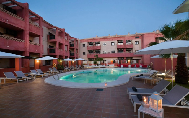 Leo Punta Umbria III - Adults Only
