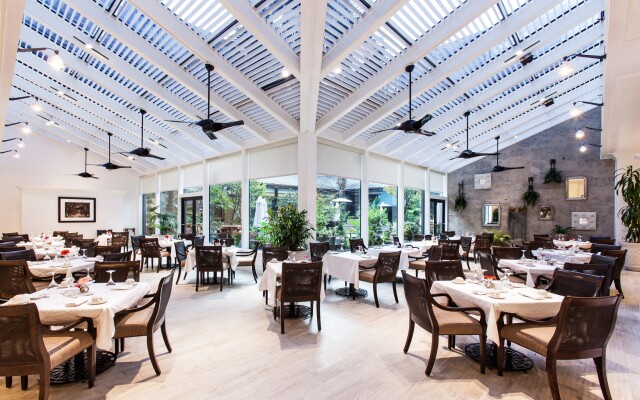 The Charleston Place