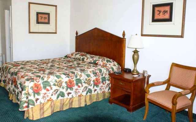 HWY Express Inn and Suites