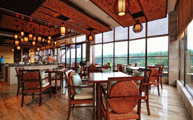 Hainan Mount Qixian Tang Hotel