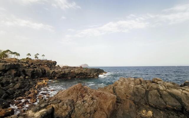 Home2Book Abime Sunny Apartment Golf del Sur, Pool