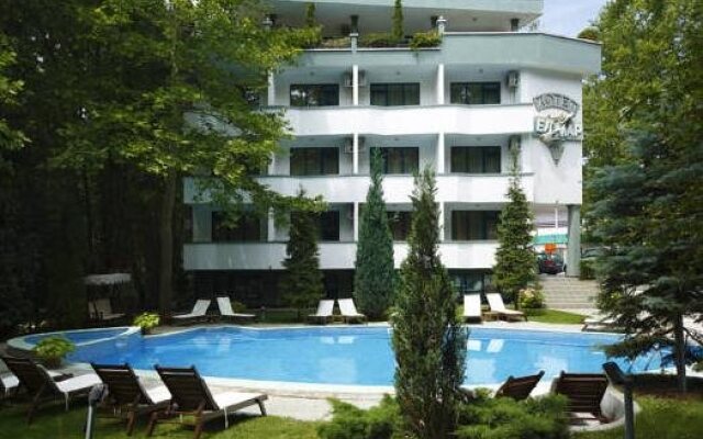 Elmar Hotel
