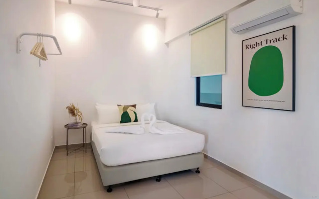 MARC Co - Living