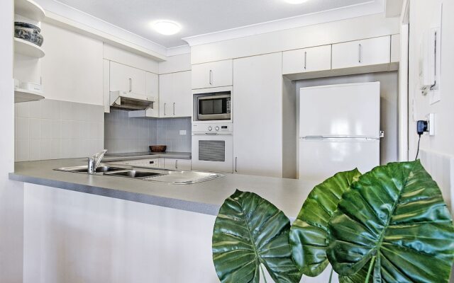 Victoria Square Apartment Broadbeach Level 9