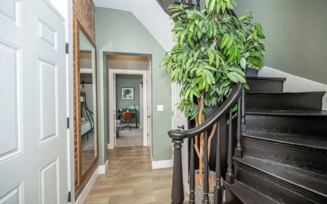 The Baymiller Row - For 6!