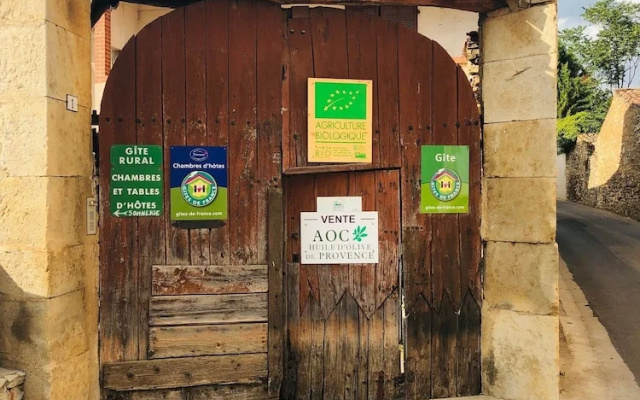 Chambres D'Hotes Les Ferrages