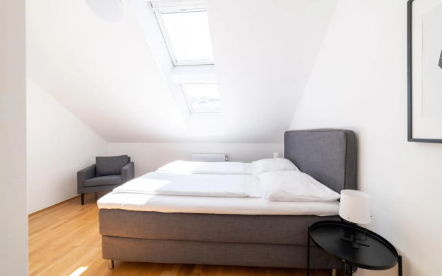 Beautiful apartment in Vienna's Heart 15