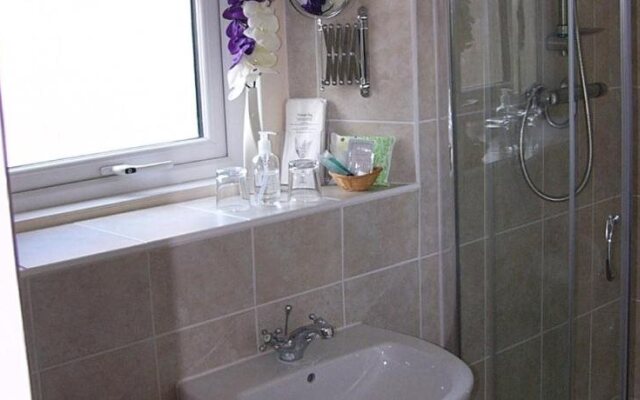 Linden Lodge Guest House - B&B
