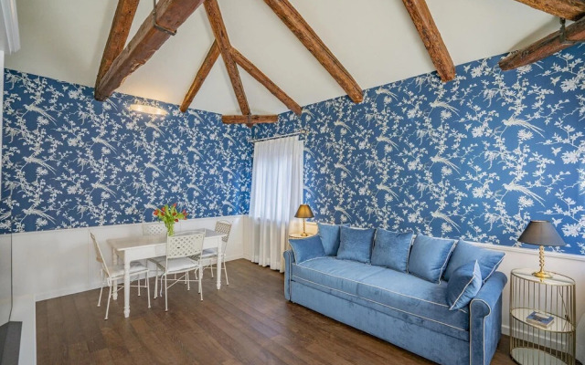 Lo Squero 3 Apartment With Balcony in Dorsoduro