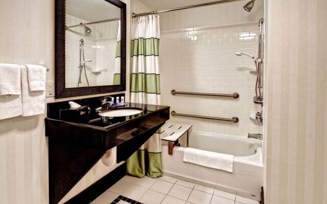 Fairfield Inn & Suites Naples