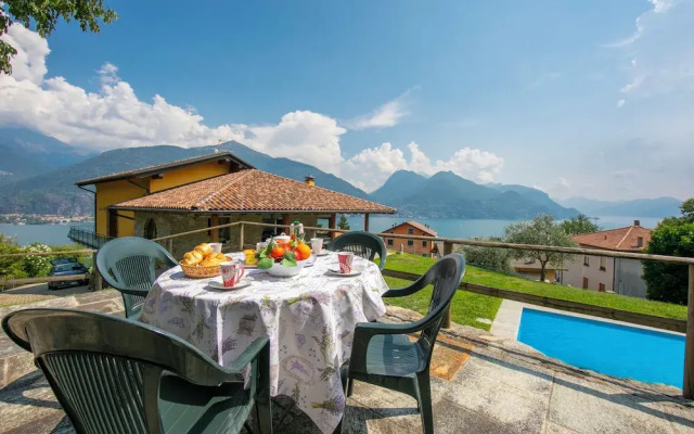 Villa Louise in Acquaseria