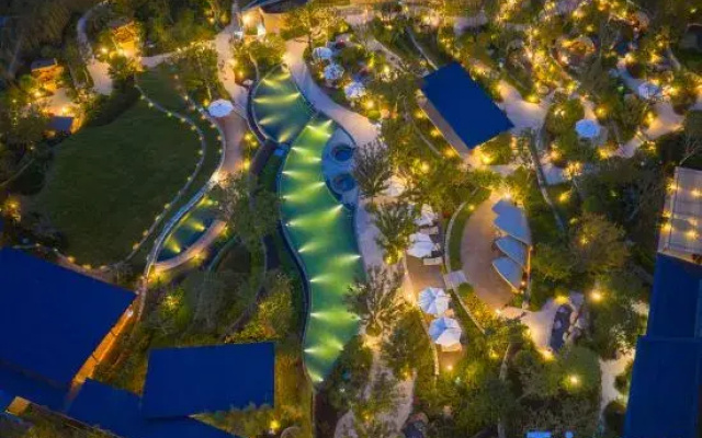 One Leaf Forest Hotel Spring