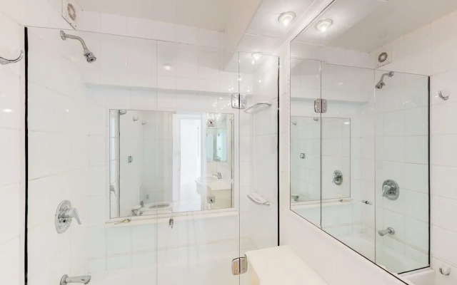 Oceana Suites Vanguardia